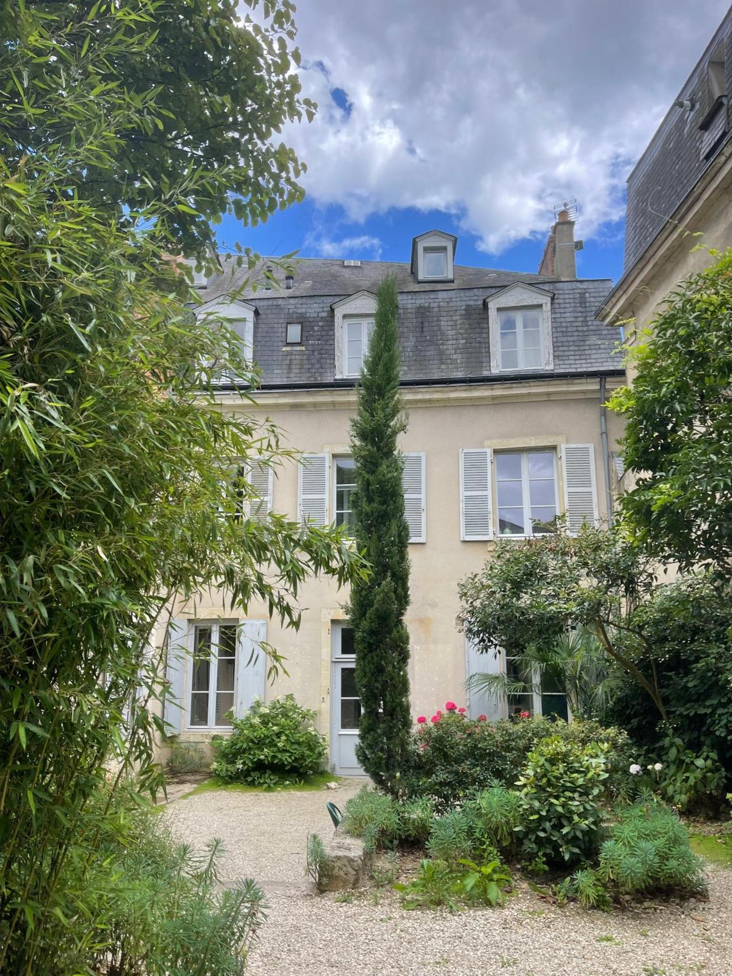 Chambres D'Hote - Maison Des Ecrivains - 50 M De La Cathedrale Et Place Des Jacobins Ле-Ман Экстерьер фото