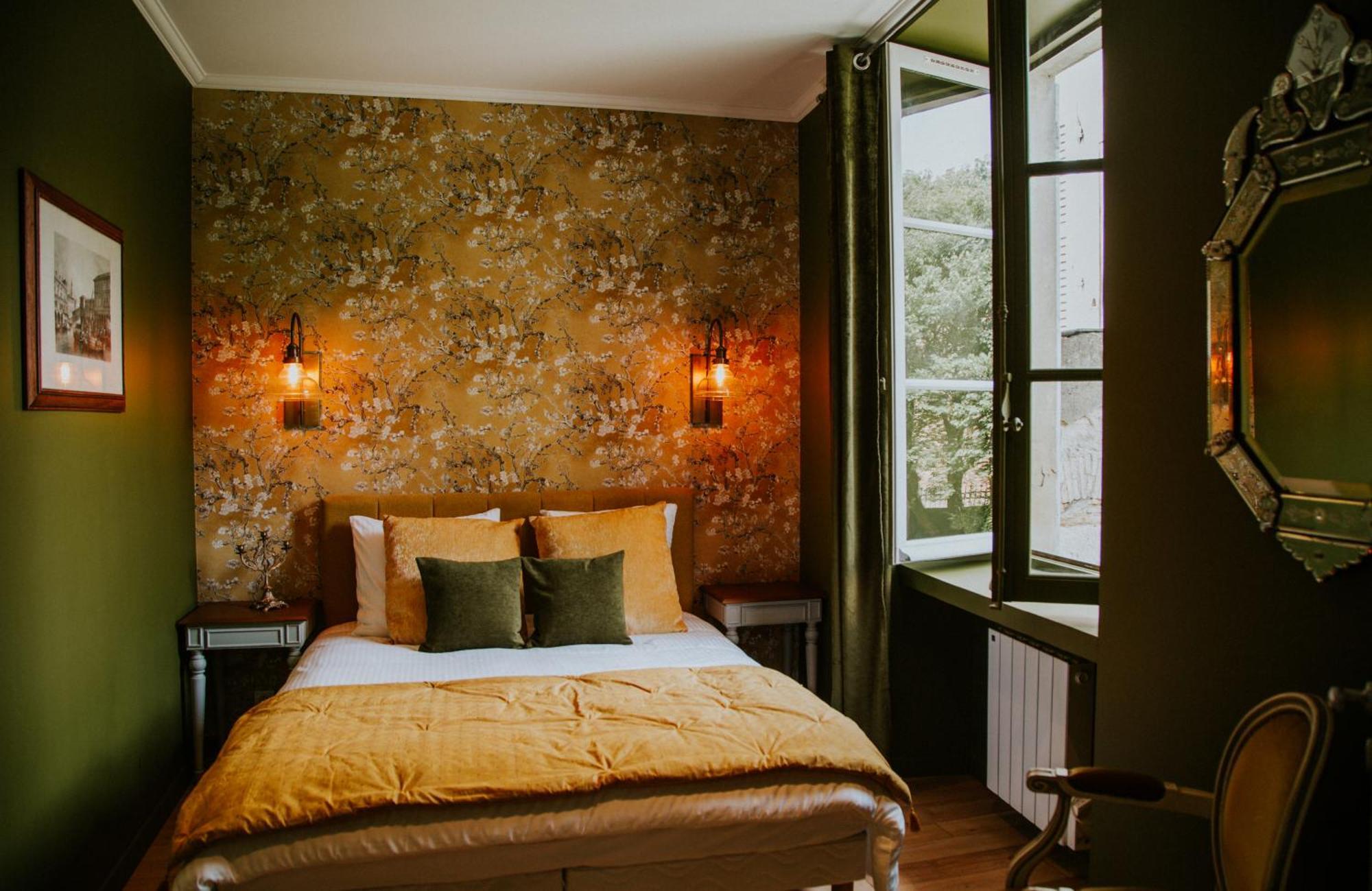 Chambres D'Hote - Maison Des Ecrivains - 50 M De La Cathedrale Et Place Des Jacobins Ле-Ман Экстерьер фото